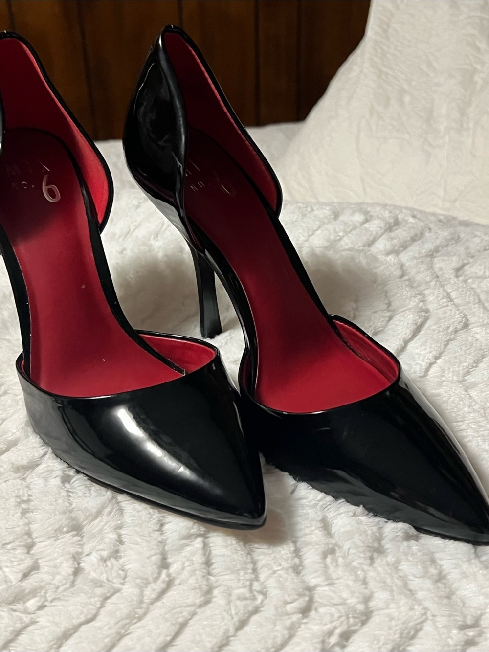 Mix No. 6 Black Patent Pointed-Toe High Heels with Red Insole